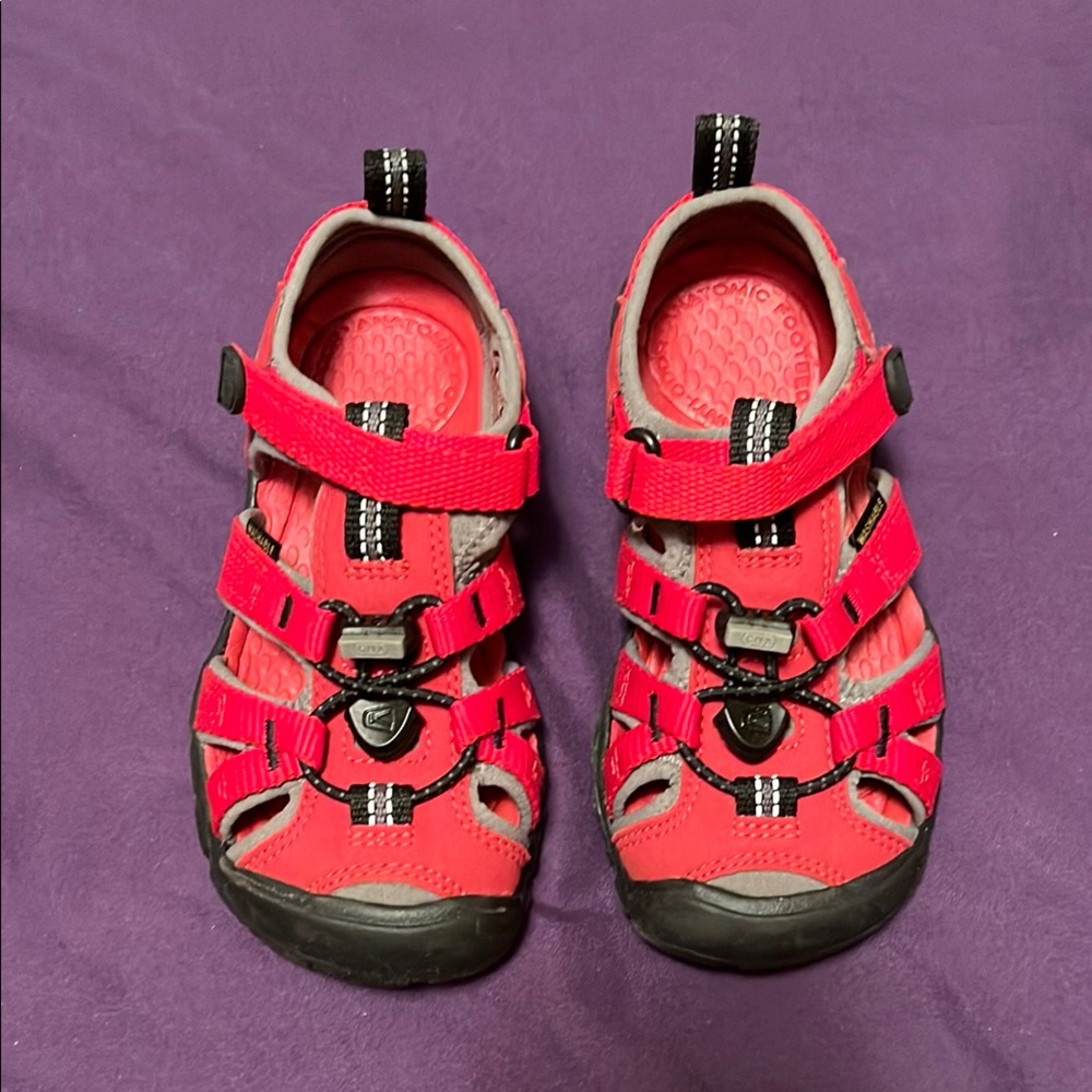 New Keen Seacamp II CNX Childrens Sandals size 10C